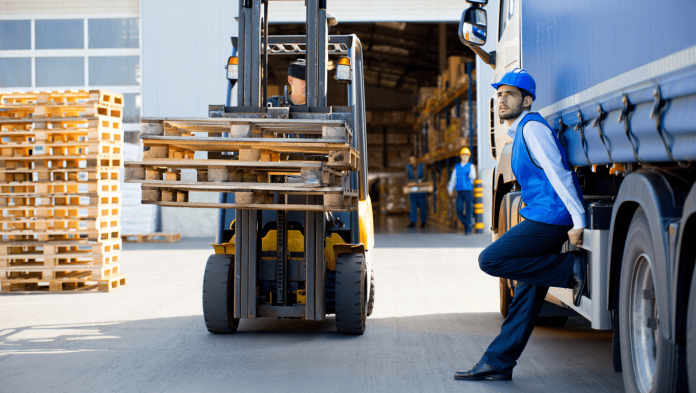 Palette avec sangles