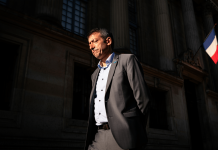 Combien coûte une procédure aux prud’hommes et qui supporte les frais ? gens-bureau-etre-assis-affaires