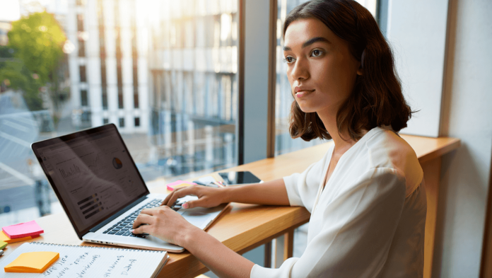 Comment créer du contenu efficace sur les réseaux sociaux en 2026 : la méthode BOOST