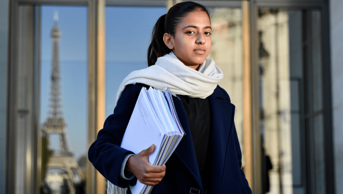 Demande de titre de séjour en France : guide complet
