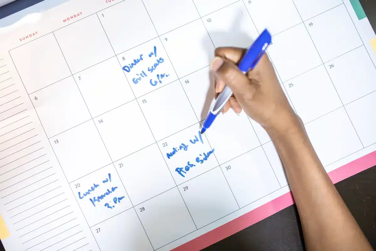 Calendrier de projet avec tâches planifiées et jalons d'objectifs